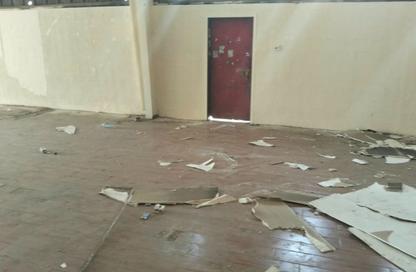 مستودع - استوديو - 1 حمام للايجار في بناء الصناعية 13 - منطقة رقم 13 - المنطقة الصناعية بالشارقة - الشارقة