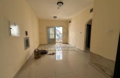 Apartment - 2 Bedrooms - 2 Bathrooms for rent in Al Mamzar - Al Mamzar - Sharjah - Sharjah