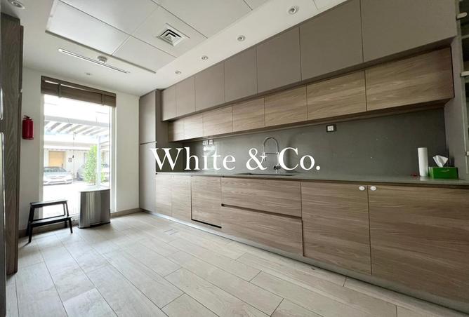 76567325 - Property Image 3