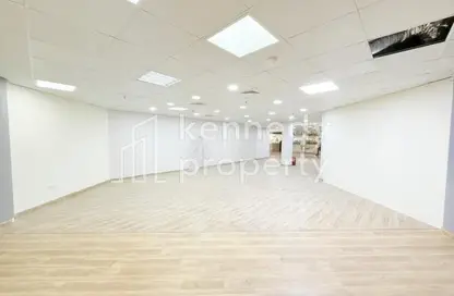 Retail - Studio for rent in Pyramid Centre - Oud Metha - Bur Dubai - Dubai