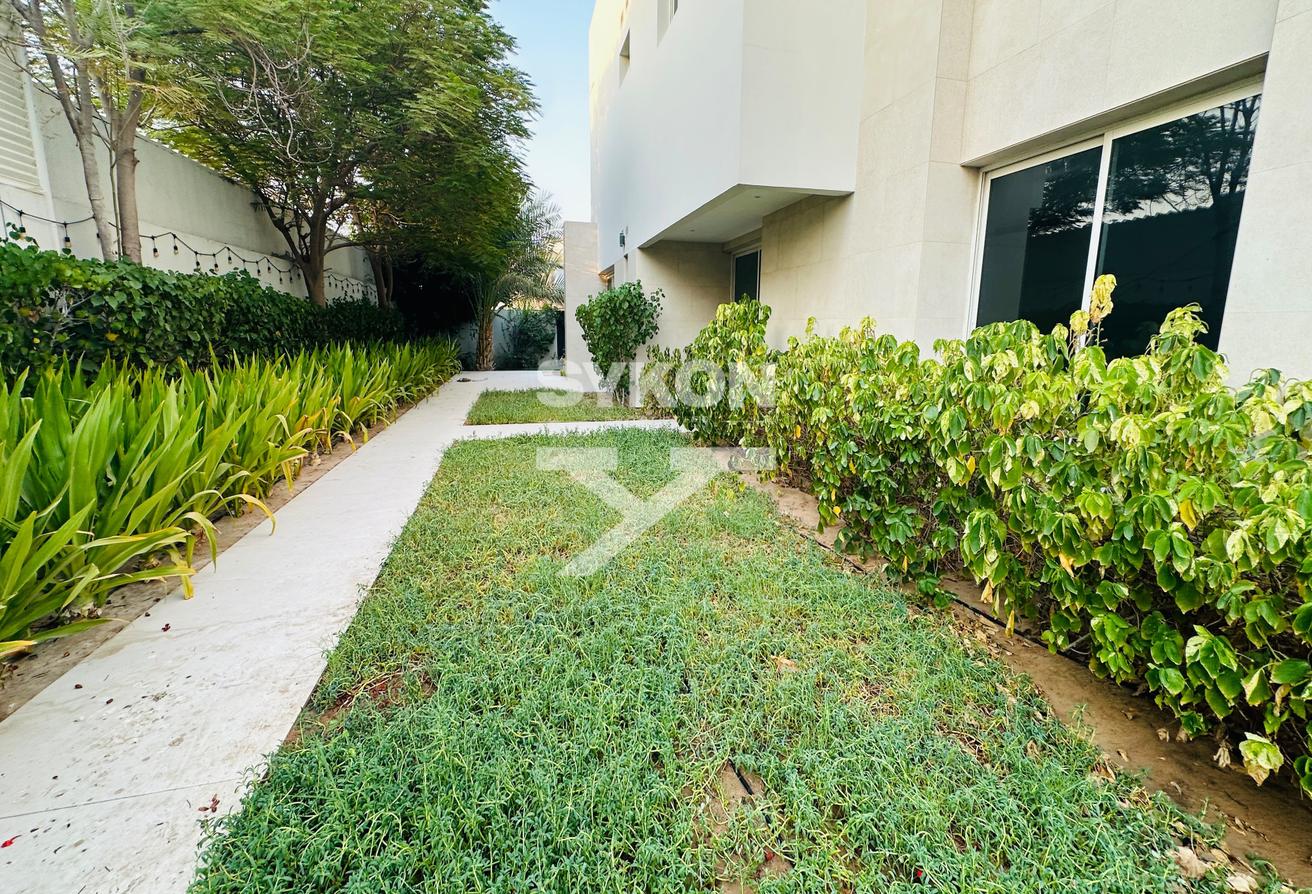 Unfurnished Villa | Modern Design | Multiple Views photo 13