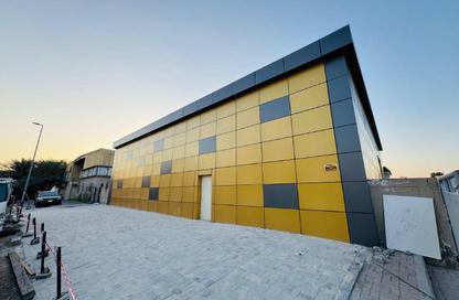 Warehouse - Studio - 1 Bathroom for rent in Al Quoz - Dubai