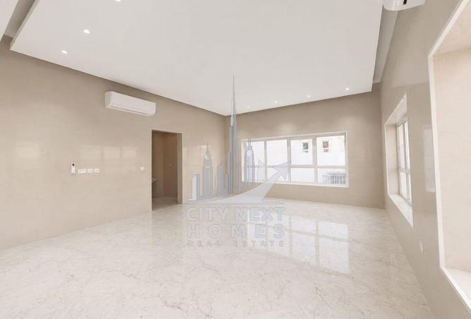 135604981 - Property Image 3