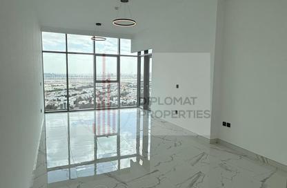 Apartment - 1 Bedroom - 2 Bathrooms for rent in Royal Regency - Business Bay - Dubai