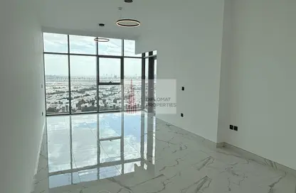 شقة - غرفة نوم - 2 حمامات للايجار في رويال ريجينسي - الخليج التجاري - دبي