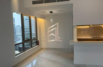 Apartment - 1 Bedroom - 2 Bathrooms for rent in South Ridge 2 - South Ridge - Downtown Dubai - Dubai