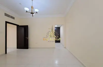 شقة - 2 غرف نوم - 2 حمامات للايجار في برج الكوث - النهدة - الشارقة