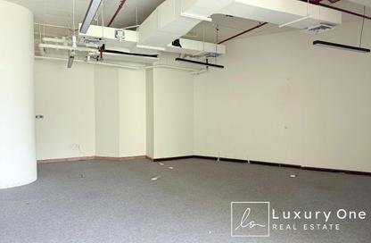 Office Space - Studio - 1 Bathroom for rent in Business Tower - Business Bay - Dubai