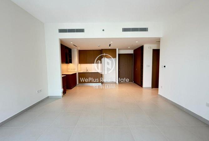 Brand New | Best Deal | Unfurnished | Vacant photo 2