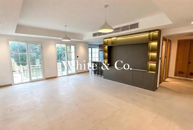 54000909 - Property Image 3