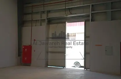 Warehouse - Studio for rent in Umm Dir - Umm Al Quwain
