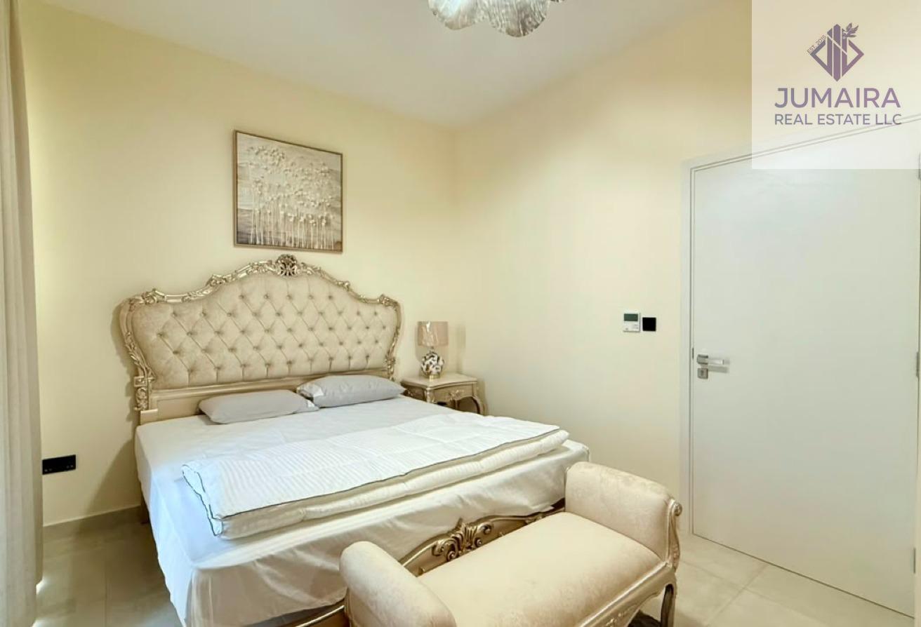 Luxury Furnished Canal-Facing Villa BEACH POOL GYM