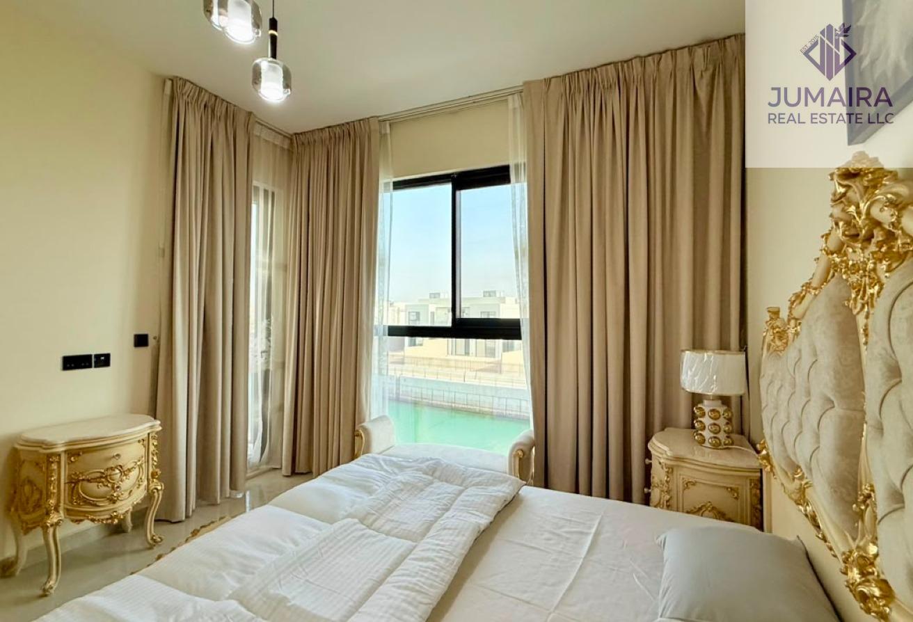 Luxury Furnished Canal-Facing Villa BEACH POOL GYM