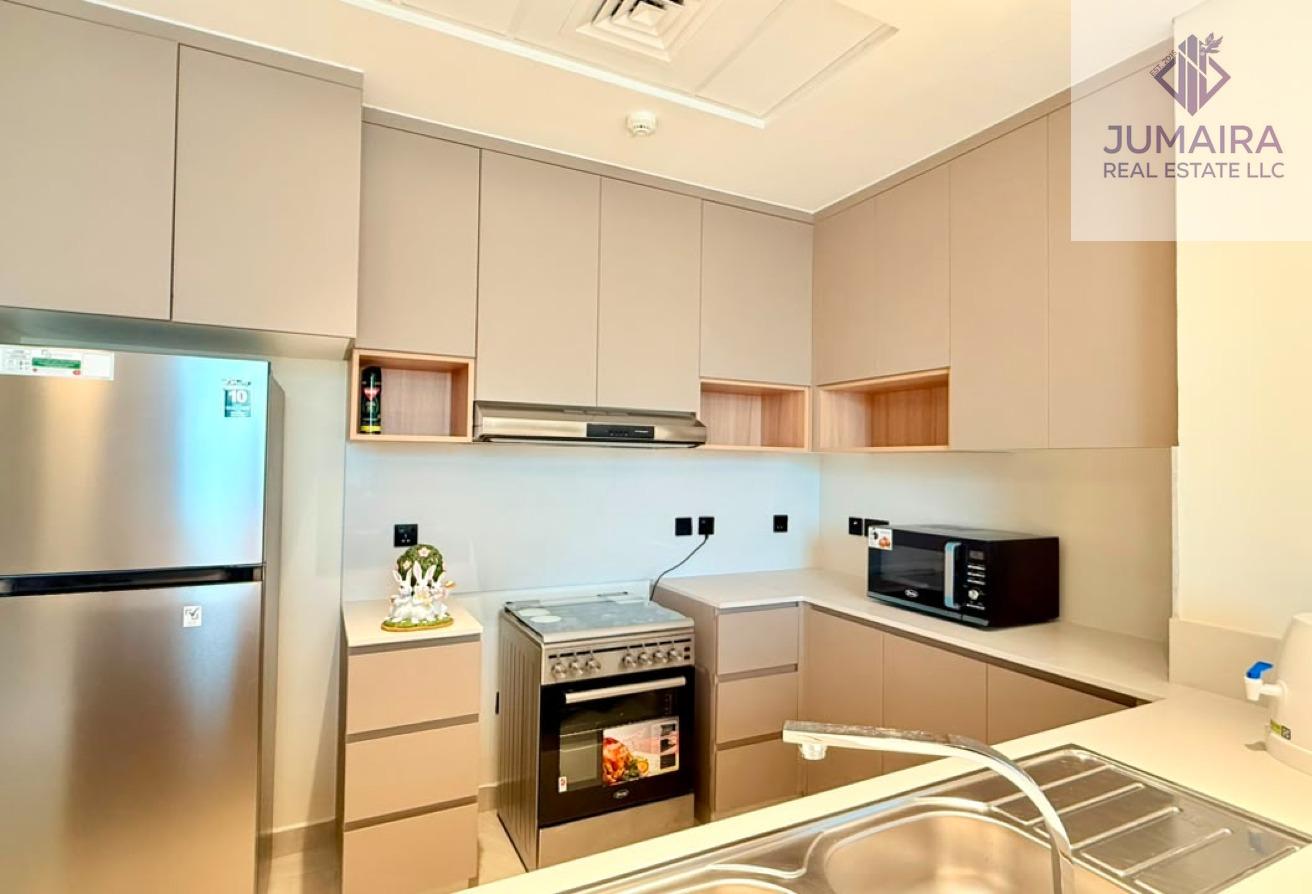Luxury Furnished Canal-Facing Villa BEACH POOL GYM