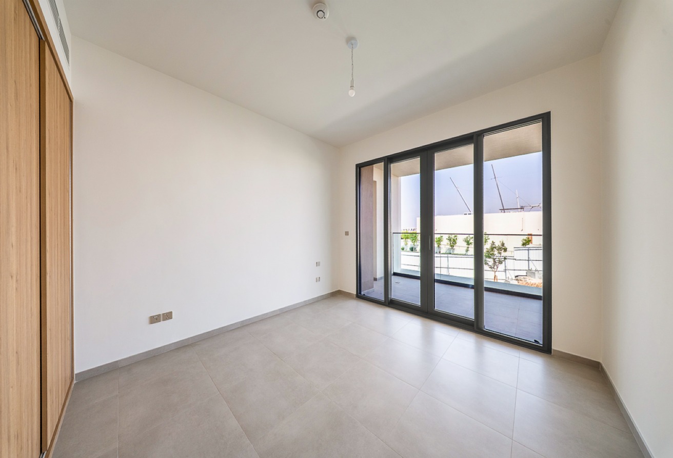 4 bedroom villa in Jebel Ali Village Villas, Jebel Ali: 8