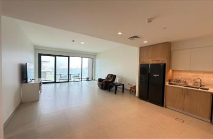 Apartment - 2 Bedrooms - 2 Bathrooms for sale in Seagate Building 1 - Seagate - Mina Rashid - Dubai