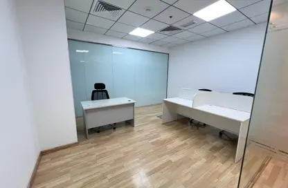 مكتب - 4 حمامات للايجار في خليج آيريس - الخليج التجاري - دبي