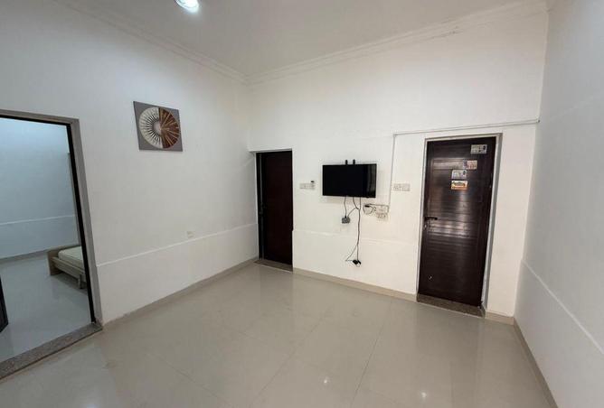 76983631 - Property Main Image