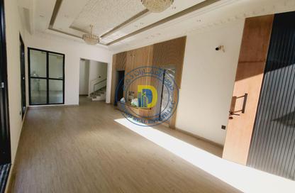 Villa - 5 Bedrooms - 7 Bathrooms for sale in Al Mowaihat 3 - Al Mowaihat - Ajman