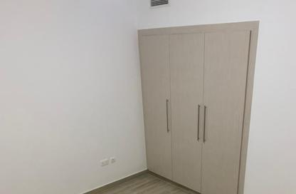 Apartment - 1 Bedroom - 1 Bathroom for rent in Waters Edge - Yas Island - Abu Dhabi