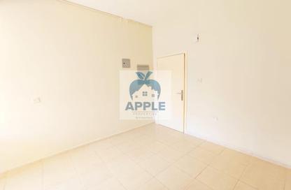 Apartment - Studio - 1 for rent in Muwaileh 3 Building - Muwaileh - Sharjah