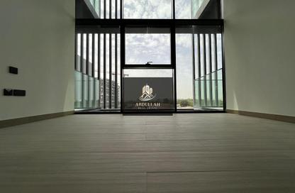 Apartment - 2 Bedrooms - 3 Bathrooms for rent in Vida 1 - Vida Residences - Aljada - Sharjah