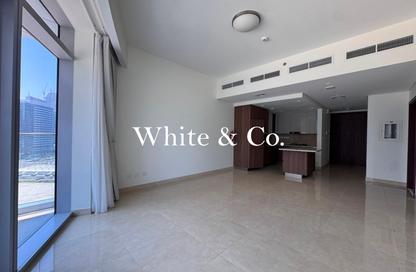 Apartment - 1 Bedroom - 2 Bathrooms for rent in Imperial Avenue - Downtown Dubai - Dubai