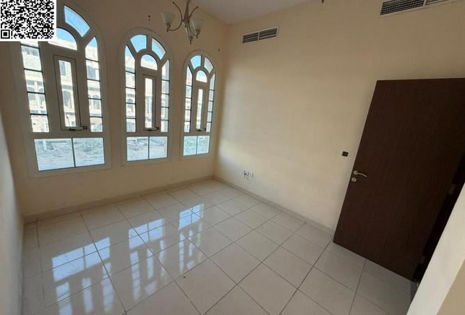 89653440 - Property Image 3