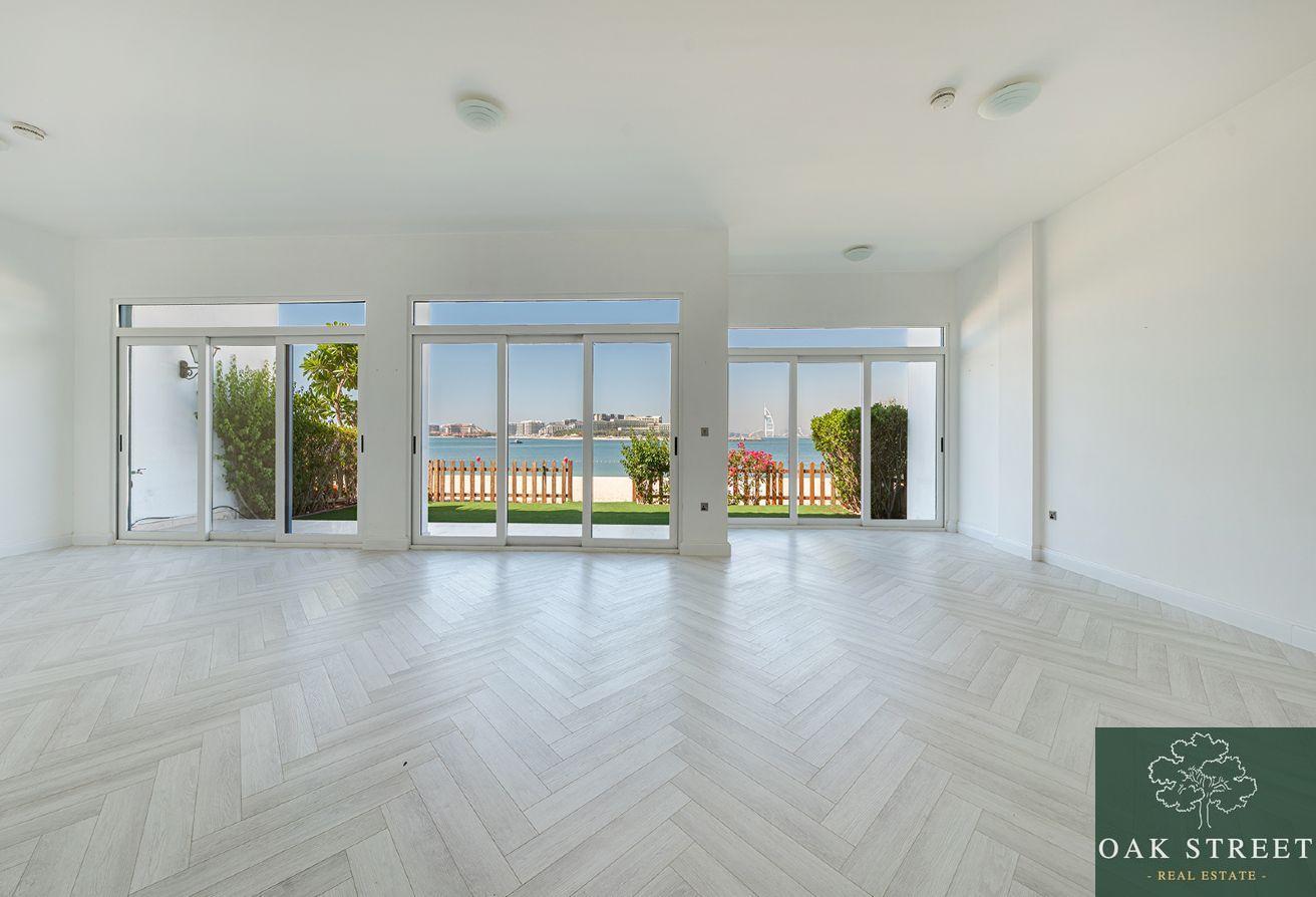 Stunning 5BR | Royal Atlantis & Burj Al Arab View photo 5
