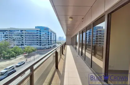 Apartment - 3 Bedrooms - 3 Bathrooms for rent in Golden Sands 9 - Mankhool - Bur Dubai - Dubai