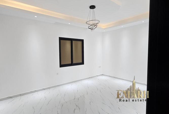 90054618 - صورة العقار 3