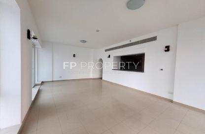 Apartment - 2 Bedrooms - 3 Bathrooms for rent in Golf Tower - Dubai Sports City - Dubai