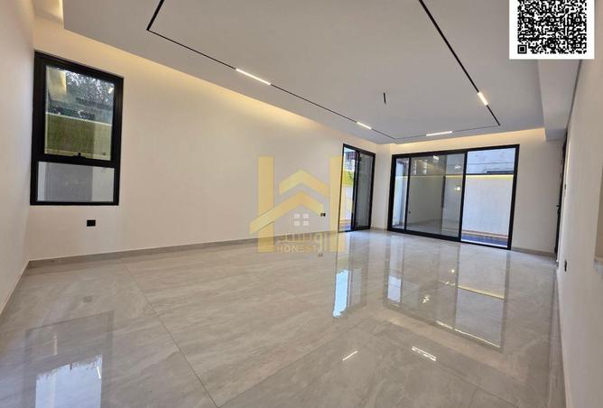 137430483 - Property Image 3