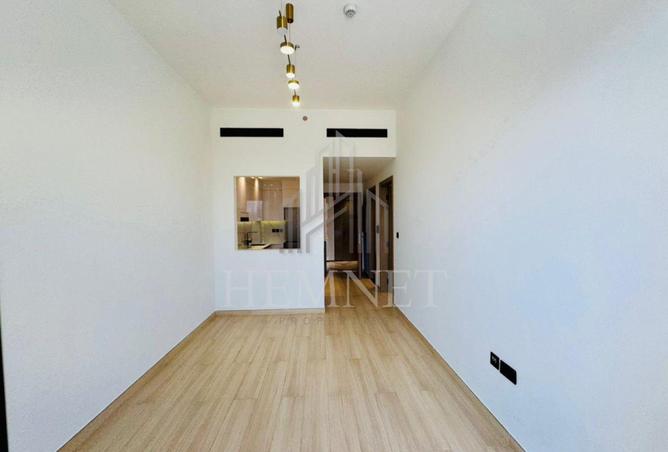 110074173 - Property Main Image