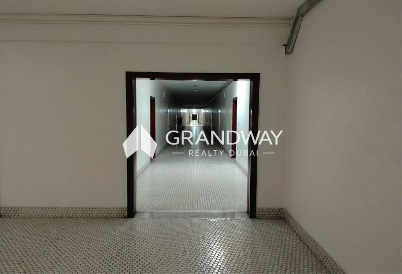 Elegant Residence| Large Layout | Central Location photo 15