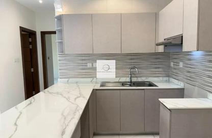 Apartment - 1 Bedroom - 2 Bathrooms for rent in La Plage 2 - Jumeira Beach Road - Jumeirah - Dubai