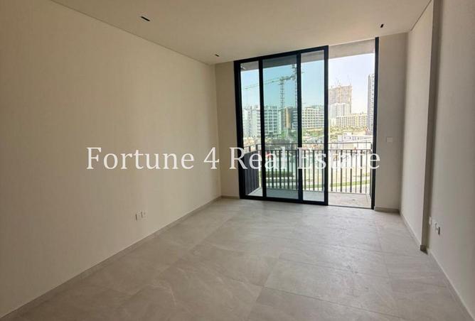 Unfurnished| Ready to Move In| Community View