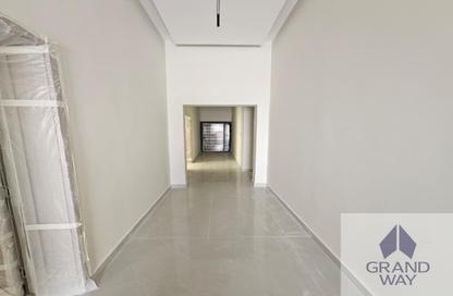 Villa - 4 Bedrooms - 4 Bathrooms for rent in Al Aweer 1 - Al Aweer - Dubai