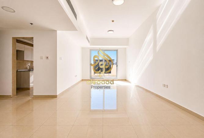 100428017 - Property Image 2