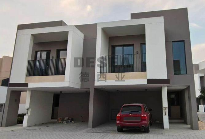 87866001 - Property Main Image