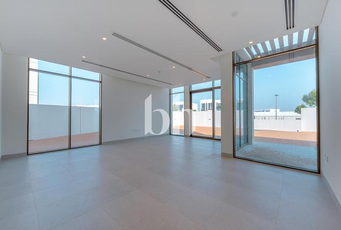 74246857 - صورة العقار 2