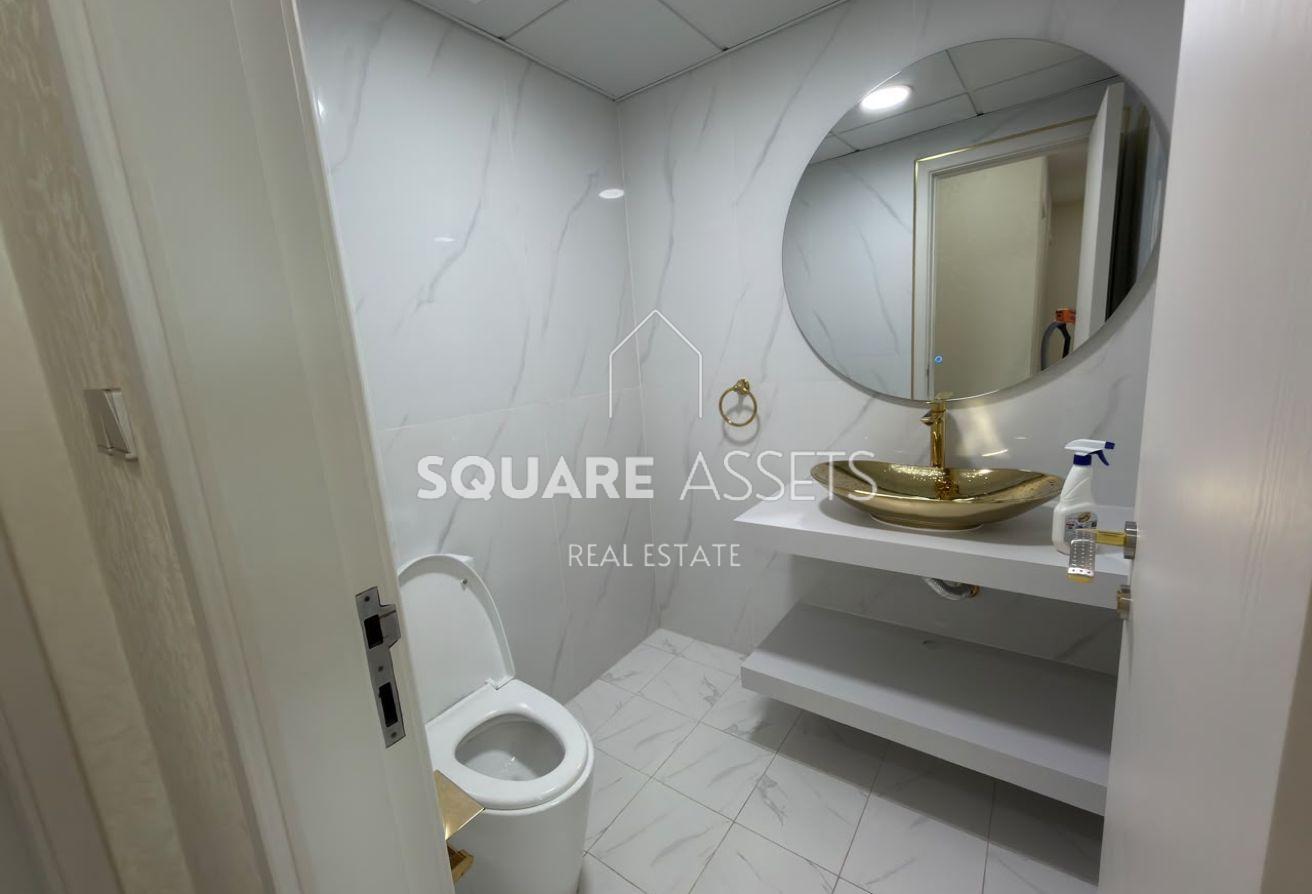 Stunning 4BR | Newly Renovated | Prime Location photo 22