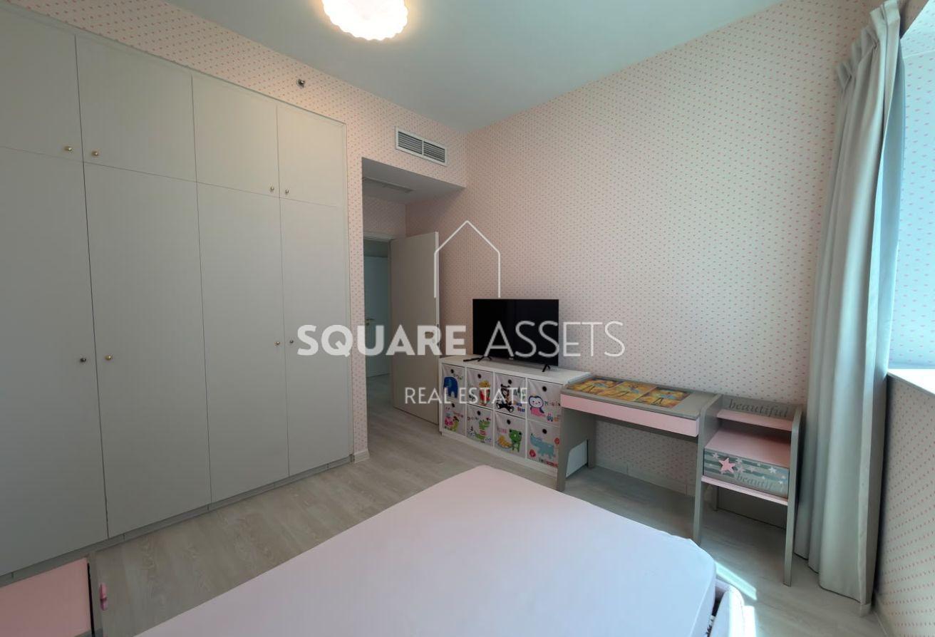 Stunning 4BR | Newly Renovated | Prime Location photo 16