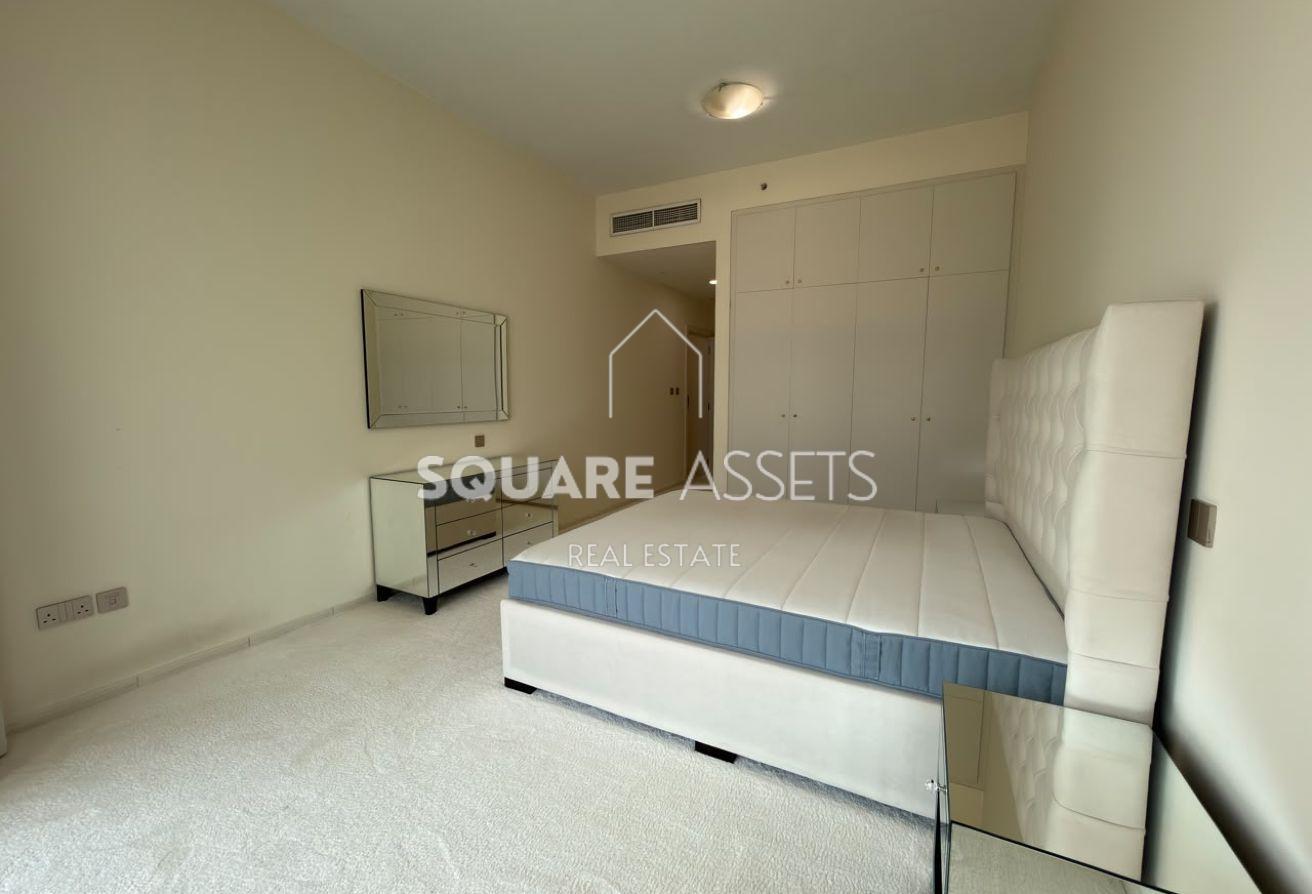Stunning 4BR | Newly Renovated | Prime Location photo 9