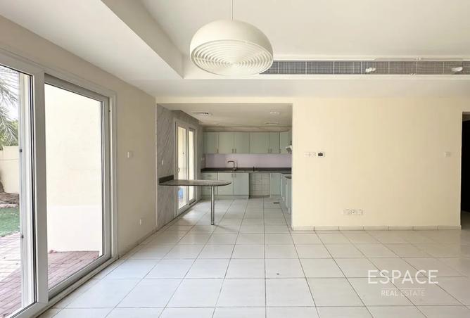 53163413 - Property Image 2