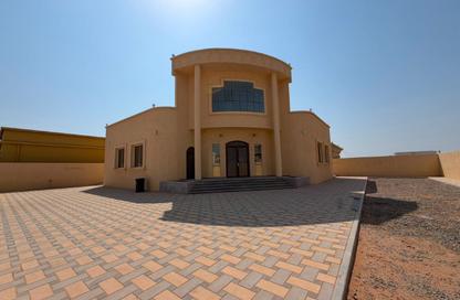 Villa - 2 Bedrooms - 3 Bathrooms for rent in Al Riffa - Ras Al Khaimah