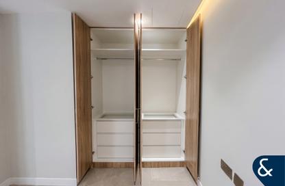 Apartment - 1 - 2 for sale in Dickens Circus 1 - Dickens Circus - Motor City - Dubai