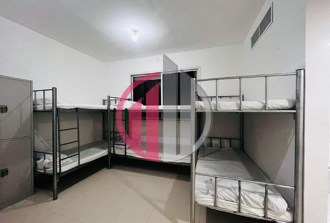 104668893 - Property Main Image