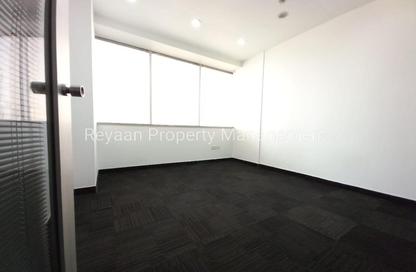 Office Space - Studio - 1 for rent in Al Karama Sqaure - Al Karama - Dubai
