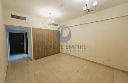 Apartment - 1 Bedroom - 2 Bathrooms for rent in Al Durrah 7 Jadaf Building - Al Jaddaf - Dubai